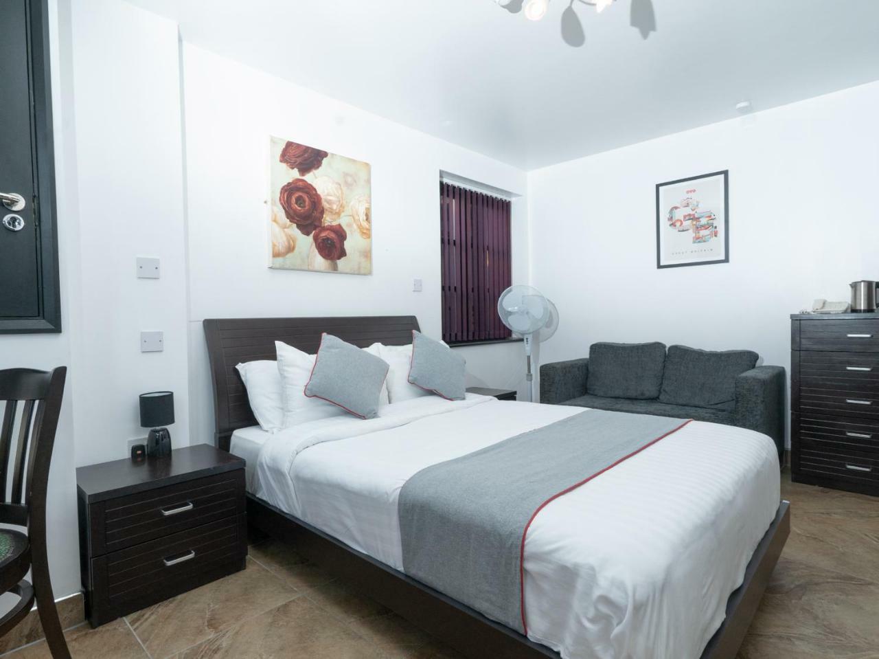 Atz&H Inn Bilston Luaran gambar
